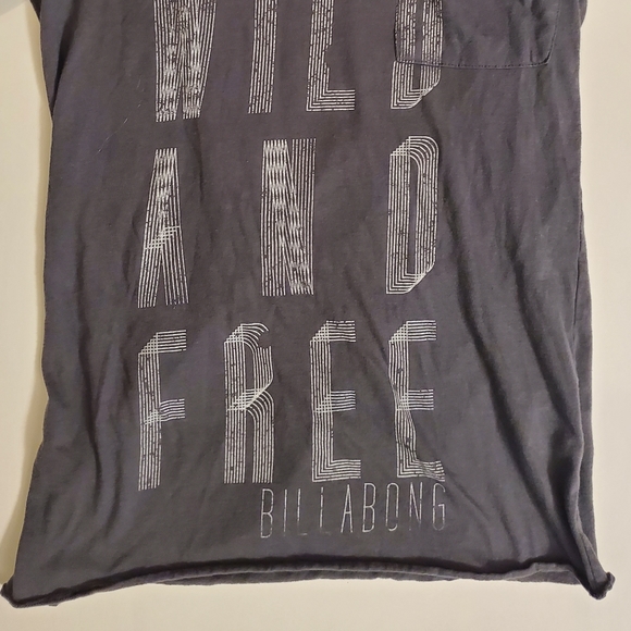 3/25Billabong Gray Wild And Free Graphic Tee Shirt - Picture 5 of 10